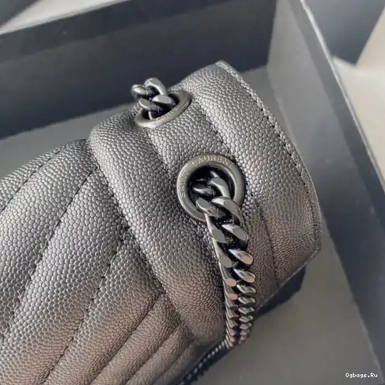 YSL MEDIUM BAG ENVELOPE 0426